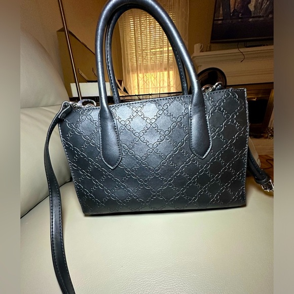 Nine West Women's Signature Handbag - NWOT Condition - Black/Silver - Picture 5 of 11